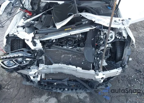 2016 Mercedes-Benz C 300 из США, поврежденный, VIN 55SWF4JB3GU154521